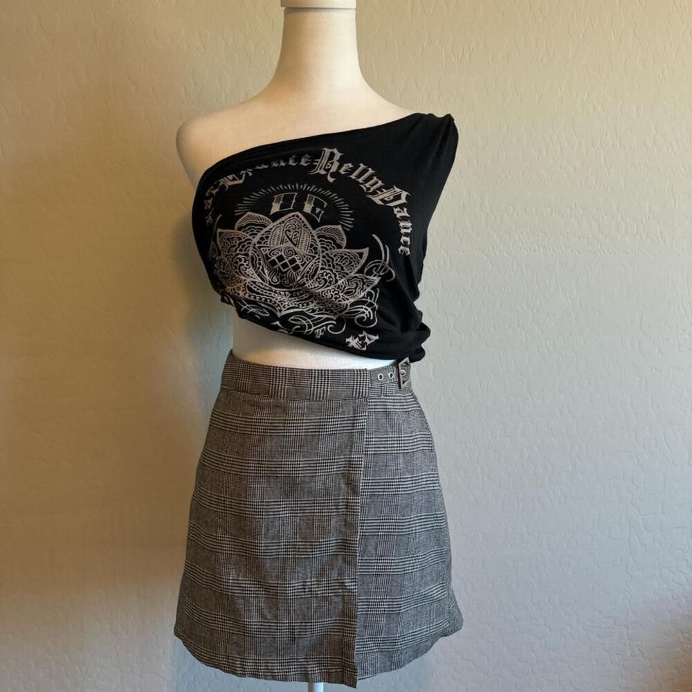 Brandy‎ Melville plaid wrap skirt